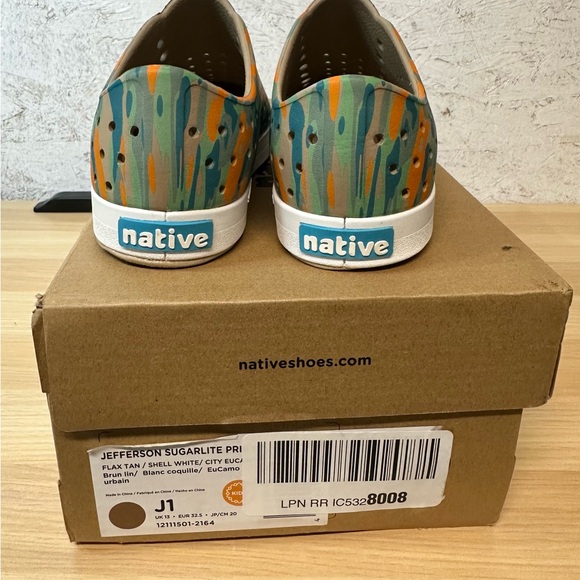 Native Shoes Kids Sneakers - Green&Orange Camo Jefferson Sugarlight Sz 13 NIB - Picture 6 of 6